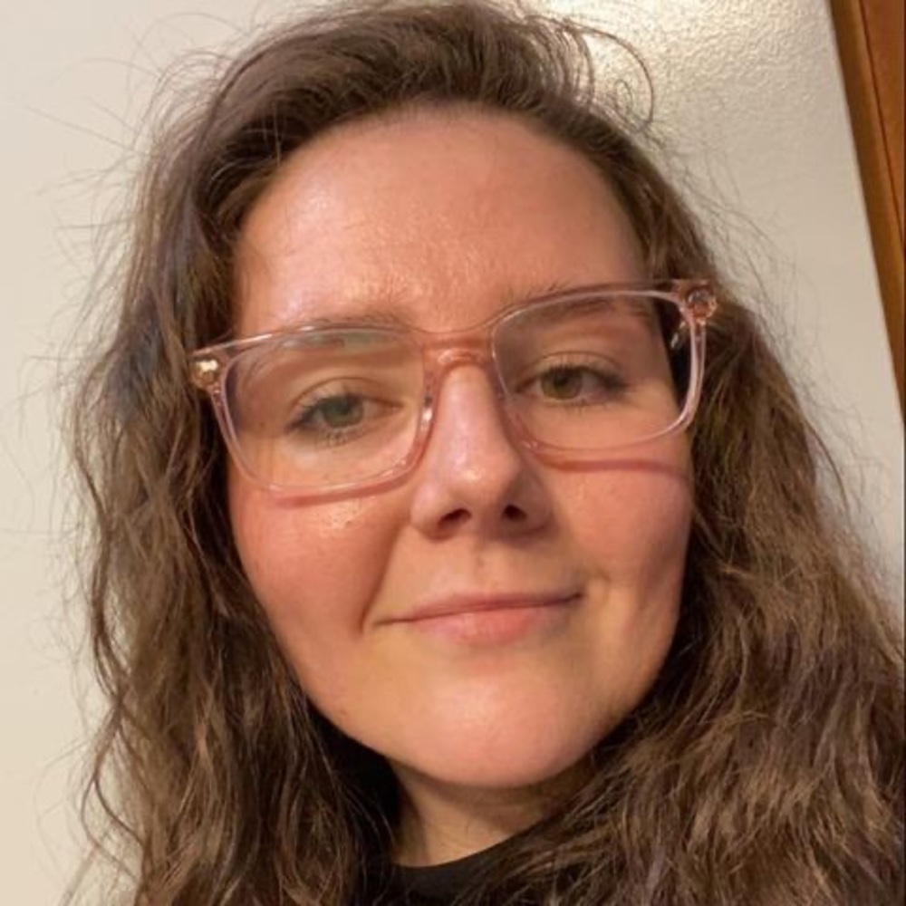 Meet your Posher, Kadee